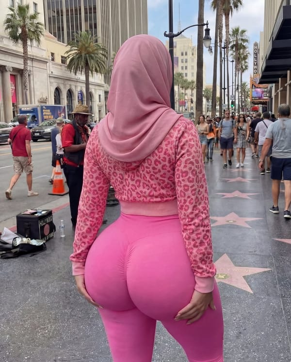Sarah Albarcha Moroccan model Arab Thick Booty Hijab Big Ass Huge Tits